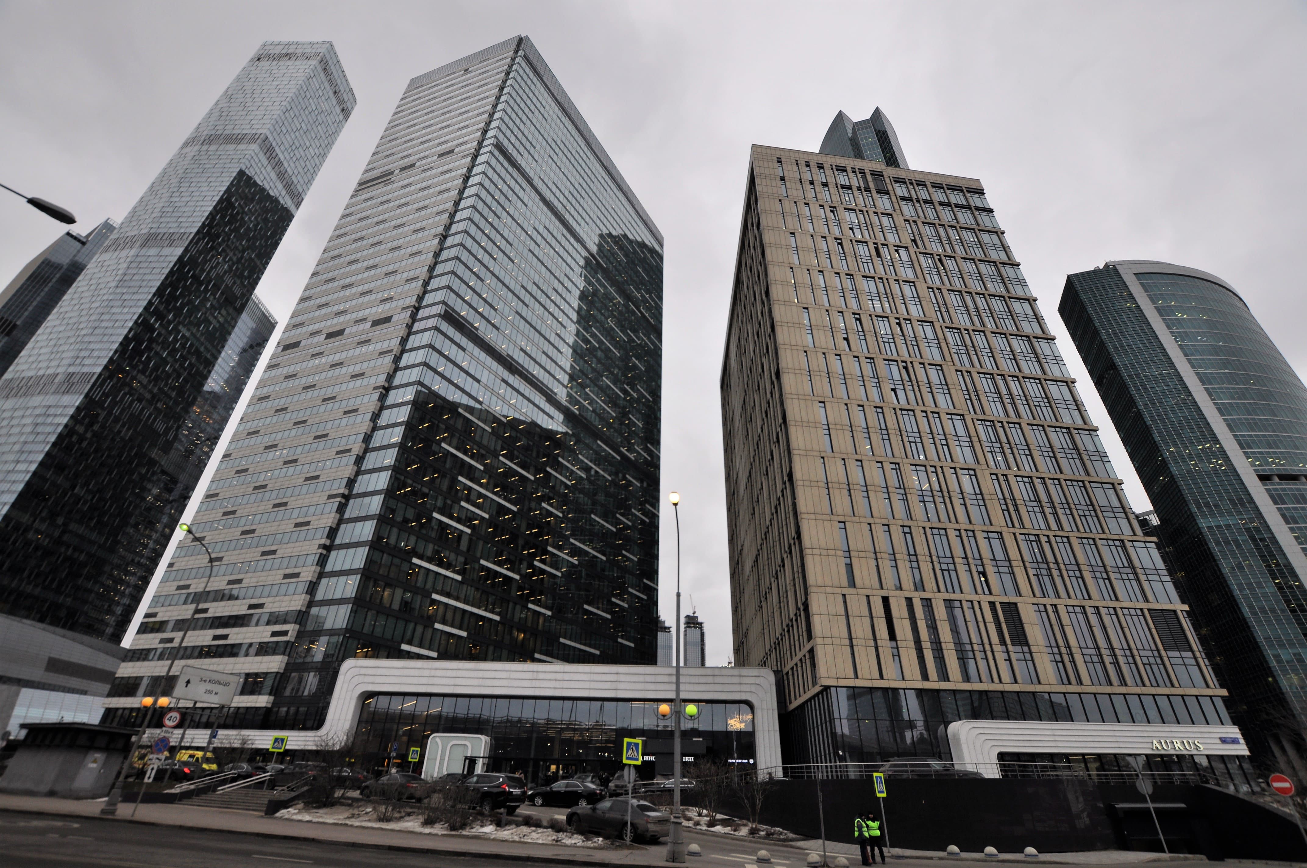 Объявление. Купить жилую недвижимость в Москва Сити. Апартаменты 94 м2 в башне ЖК Квартал